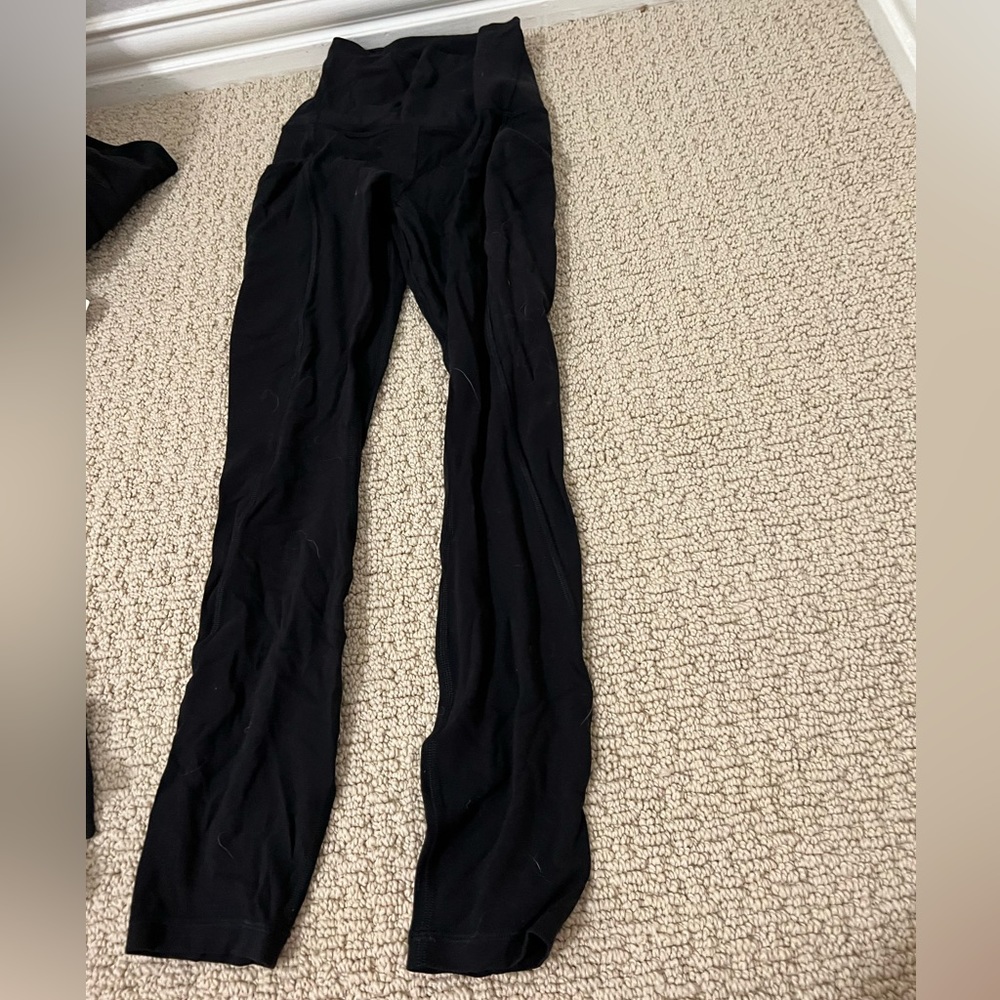 Lululemon black align pant with pockets size 0